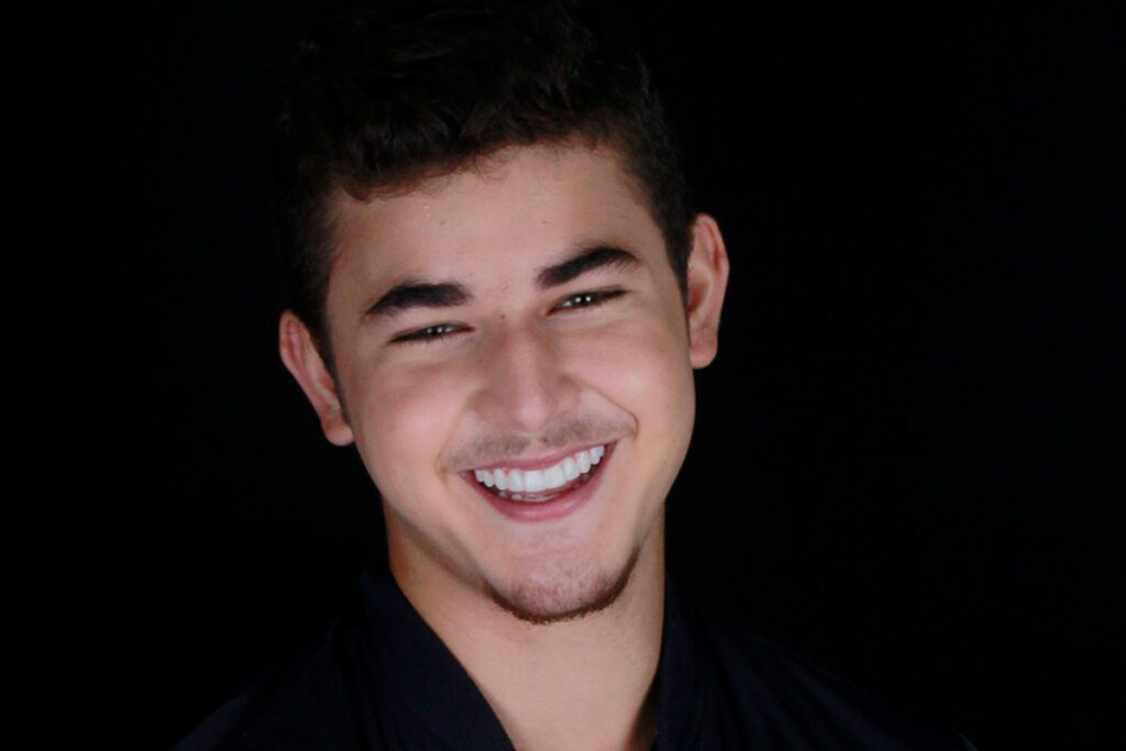 9-Paciente-innova-clinica-odontologica-rehabilitacion-oral